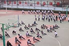 晴天怒怼白银电竞：我挣干净钱，你恰黑流量！Cryin：BLG还会回暖